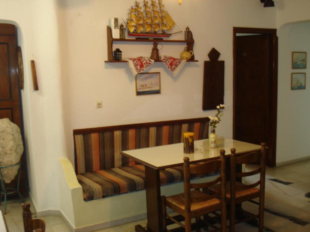 Pension Lagoudera Naxos City Buitenkant foto